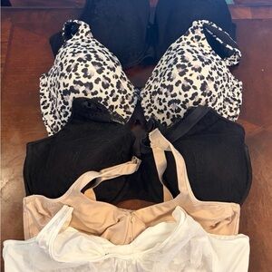 Women's Black, Off White and Tan Bras 5 piece Set size 42DD